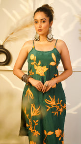 Emerald Grace – Hand-Painted Floral Kurta Set
