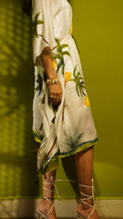 Breezy Bliss – Hand-Painted Floral Kaftan