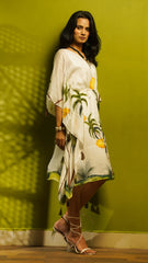 Breezy Bliss – Hand-Painted Floral Kaftan
